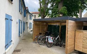 A -15Min A Velo Du Vieux Port La Rochelle 2